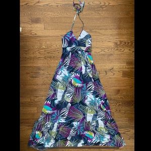 Veronica, M halter floral print sun dress